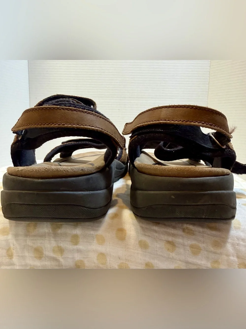 Orthofeet Men's 11.5D Adjustable Brown Leather Sport Shoe Hiking Walking Sandals
